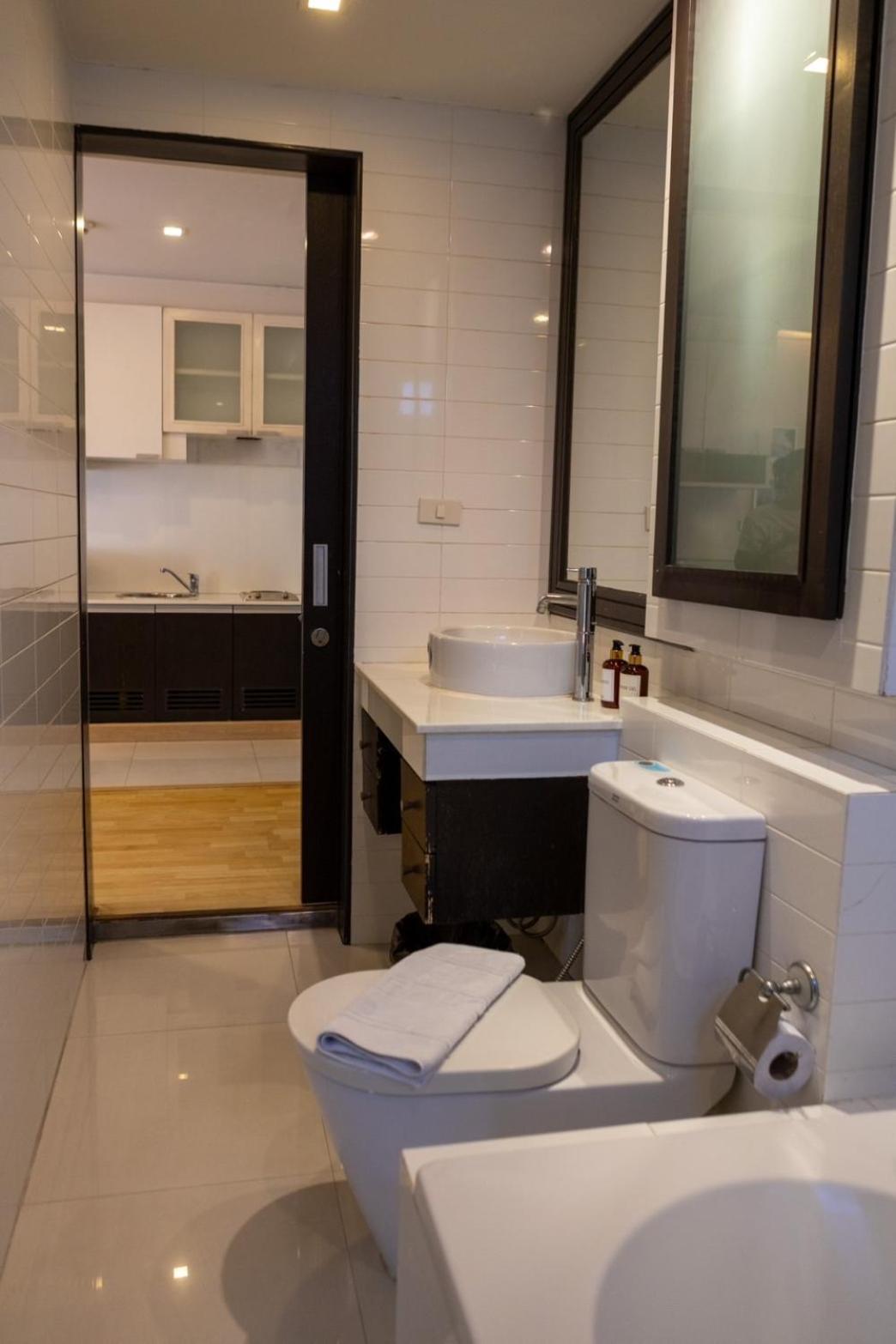 P Villa Lamoon Thonglor Bangkok Extérieur photo