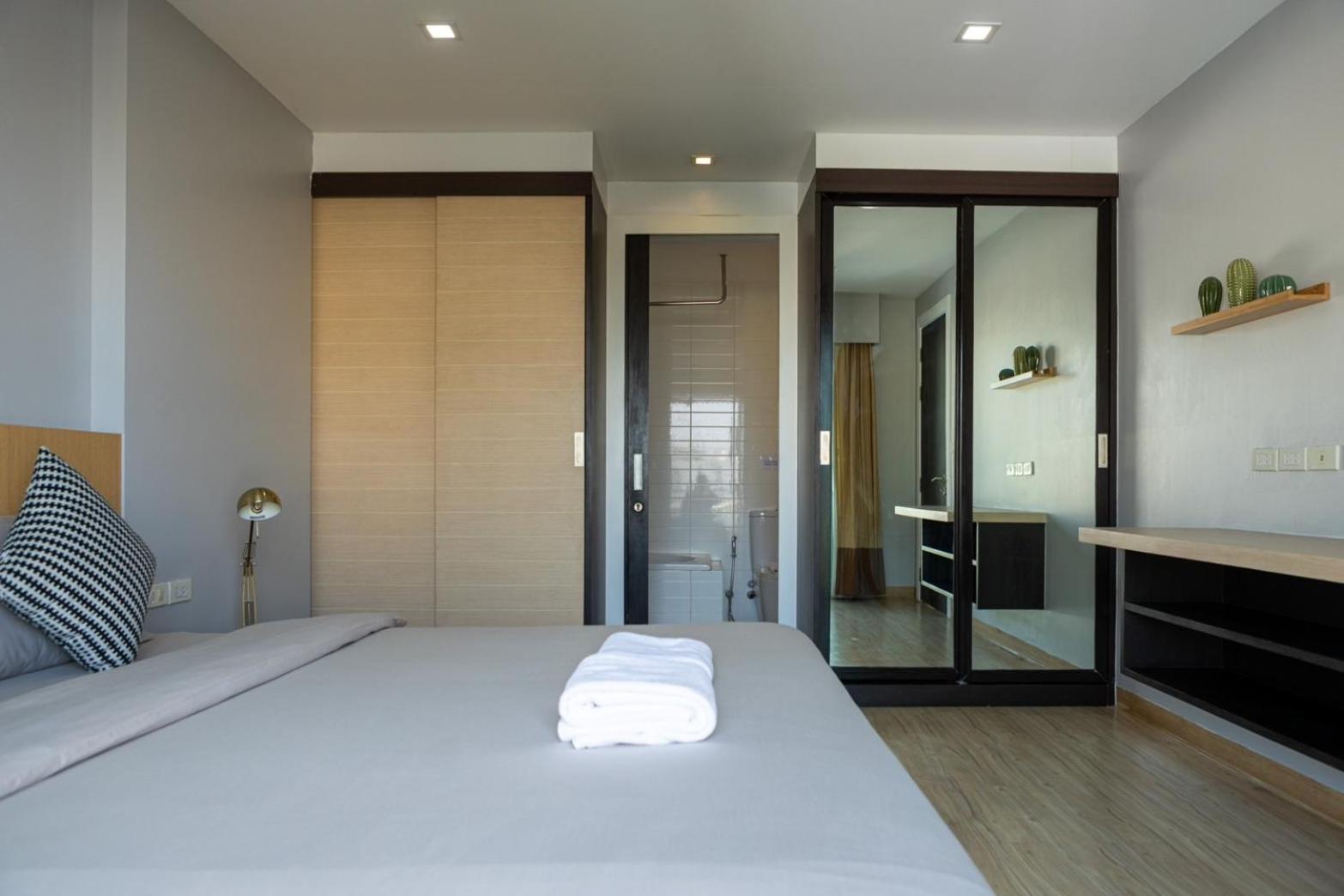 P Villa Lamoon Thonglor Bangkok Extérieur photo