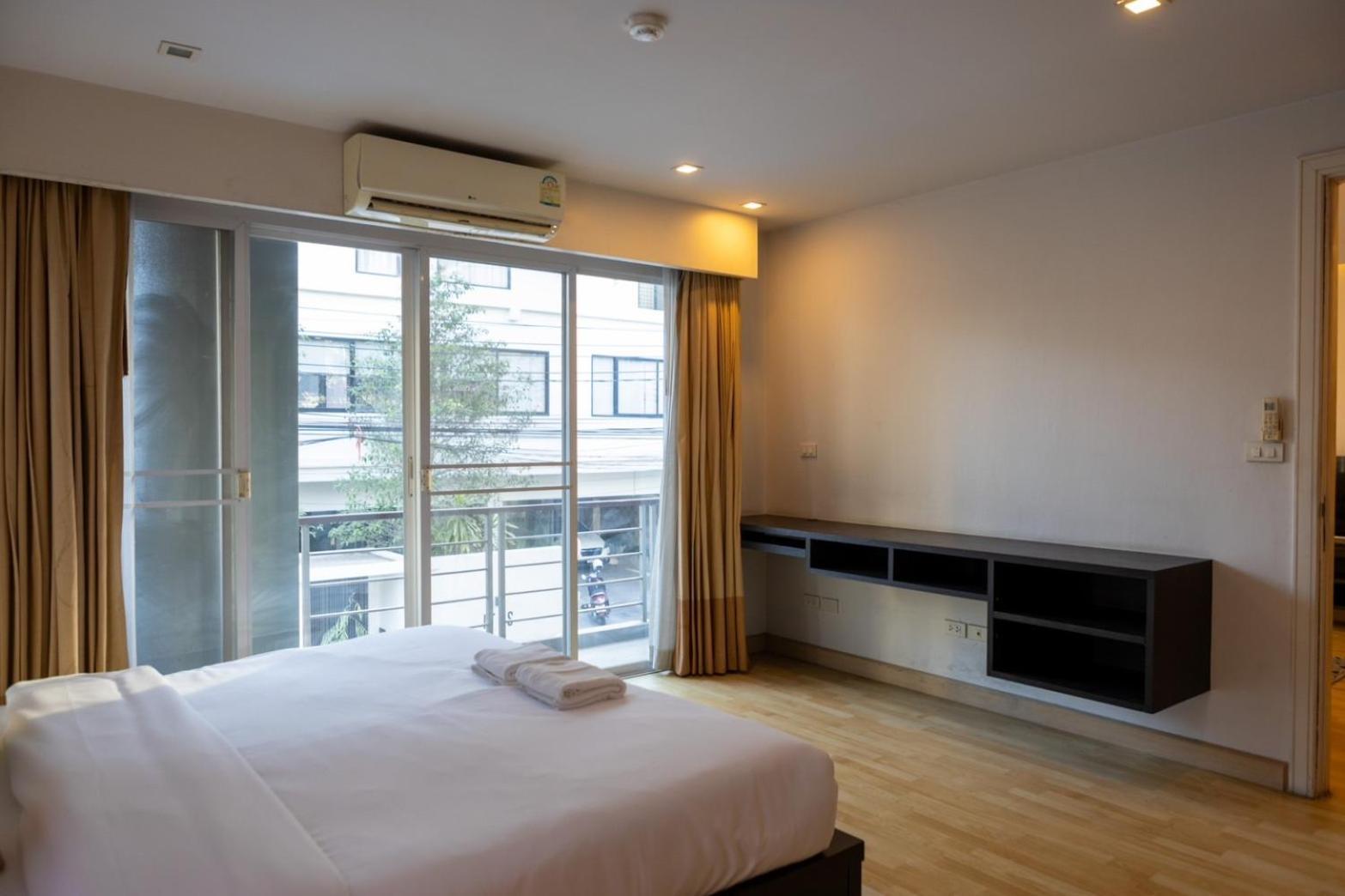 P Villa Lamoon Thonglor Bangkok Extérieur photo